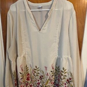 Old Navy Cream Top